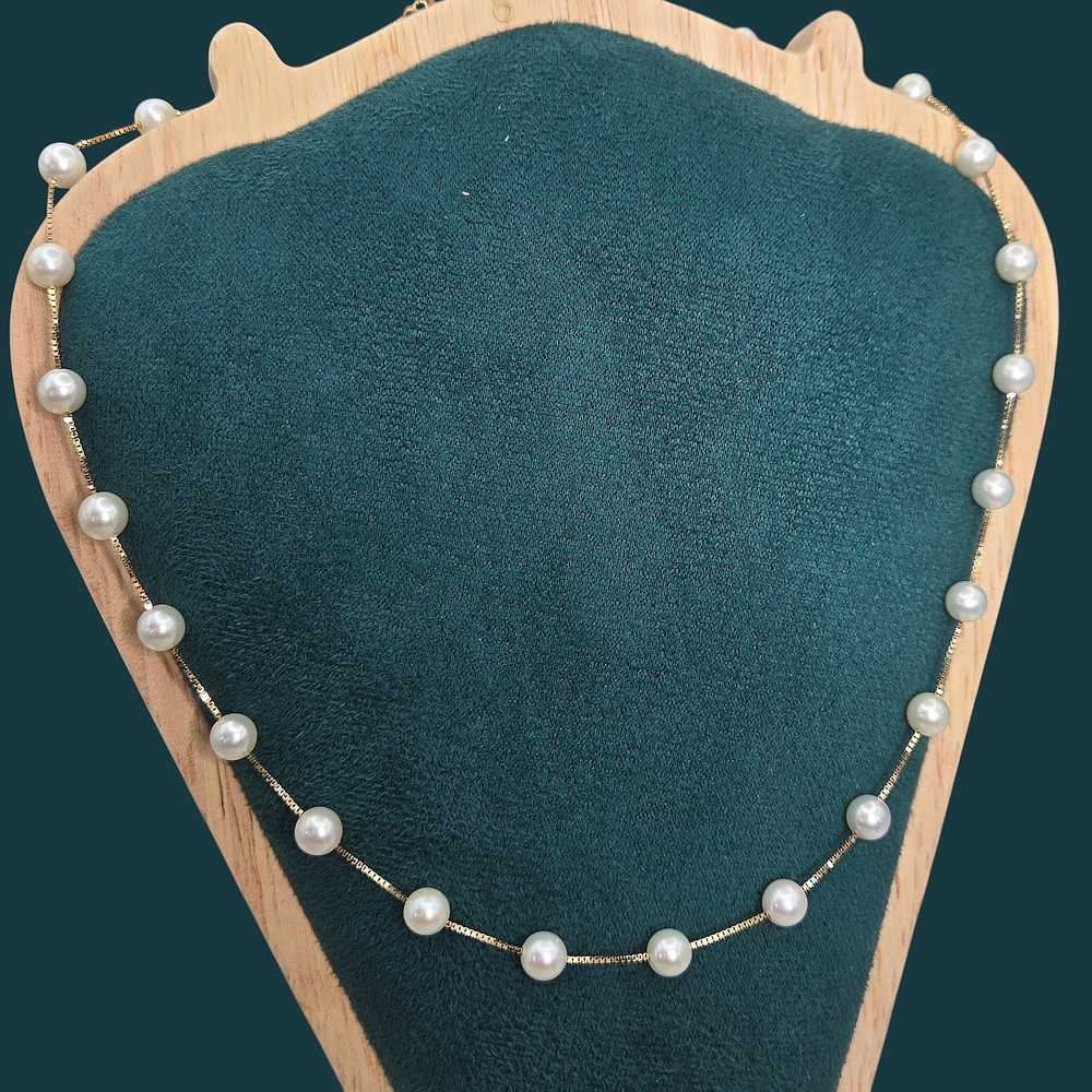 14k Gold 'Imperial Pearl Syndicate' Vintage Pearl Station Necklace